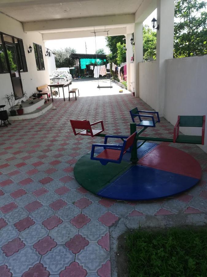 Домик Для Семьи Alakhadze المظهر الخارجي الصورة